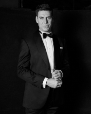 Дмитрий Дюжев, актер